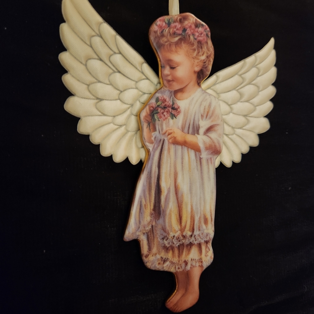 Bradford Exchange Heaven's Little Angels Christmas Ornaments Set of 3 Ornaments - Picture 7 of 11